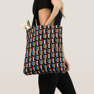 Love word pattern tote bag