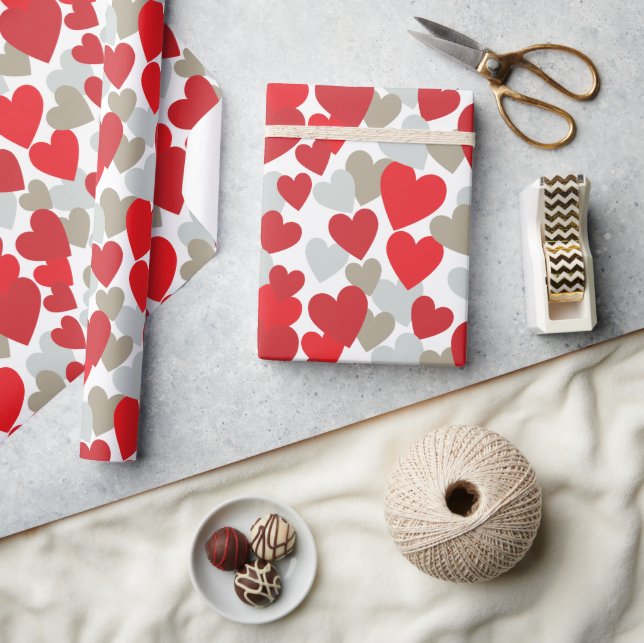 Love Wrapping Paper (Crafts)