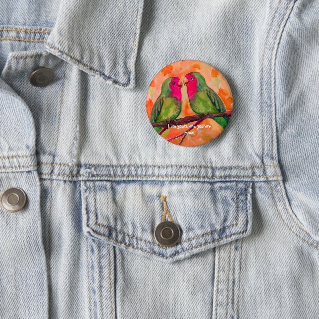 lovebirds 6 cm round badge (In Situ)