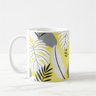 Lovely abstract seamless pattern with tropical pal coffee mug