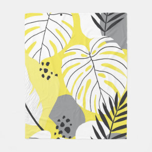 Lovely abstract seamless pattern with tropical pal fleece blanket