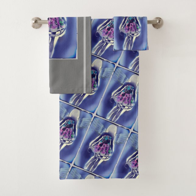 lovely angel bath towel set (Insitu)