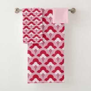 Lovely Bright Toned Art Deco Style Bath Towel Set