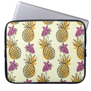 Lovely pineapple and strawberry illustration patte laptop sleeve