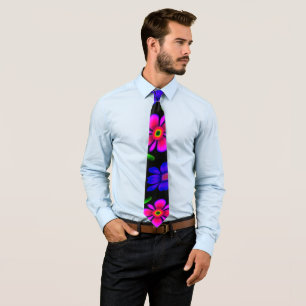 Lovely Pink Flowers Pattern Tie