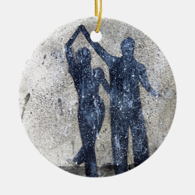 Lovers dancing in rain ceramic ornament (Front)