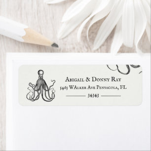 Love's Embrace   Return Address Label