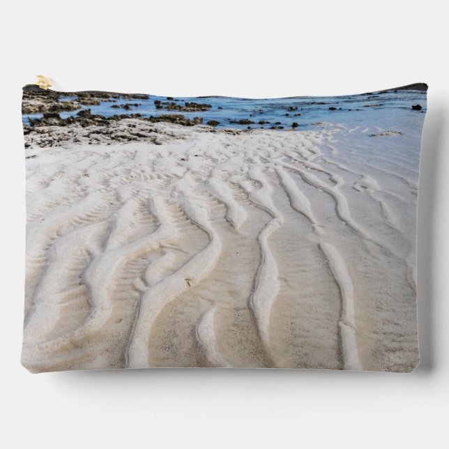 Low tide accessory pouch (Front)
