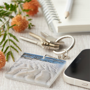 Low tide key ring