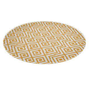 Lozenge shaped geometric pattern cutting board