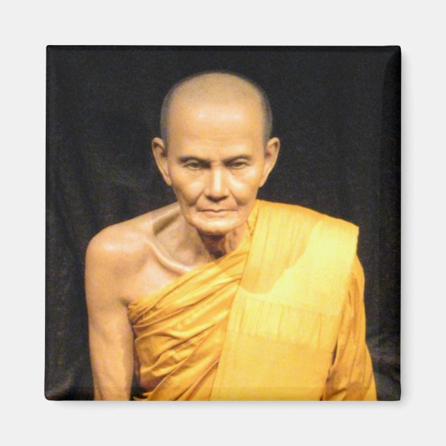 Luang Poo Mun Bhuridatto ... Buddhist Monk Magnet (Front)