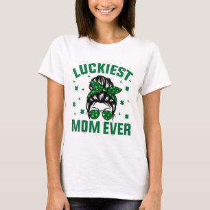 Luckiest Mom Ever Shamrocks Lucky Mother St Patric T-Shirt