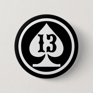 LUCKY 13 SPADE 6 CM ROUND BADGE