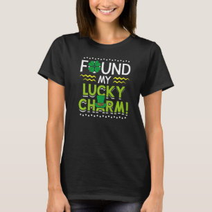 Lucky Charm Ireland Irish Lucky Leaf St Patrick's T-Shirt