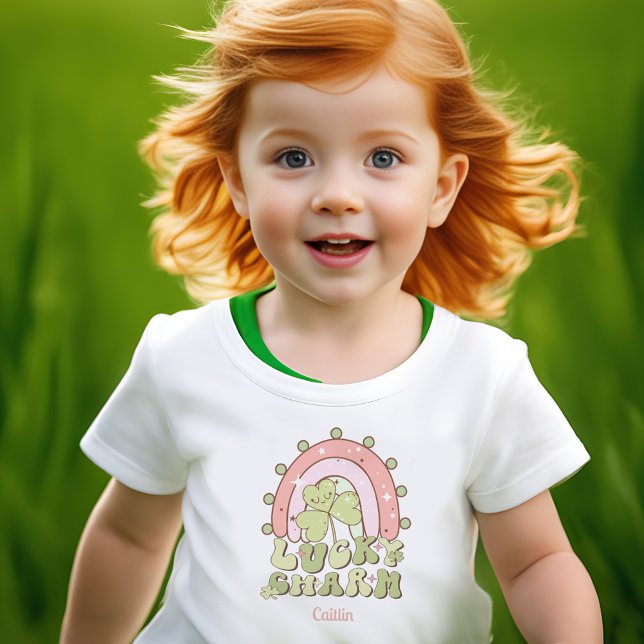 Lucky Charm St. Patrick's day Personalised girl Baby T-Shirt (Lucky Charm St. Patrick's day Personalized girl Baby T-Shirt)