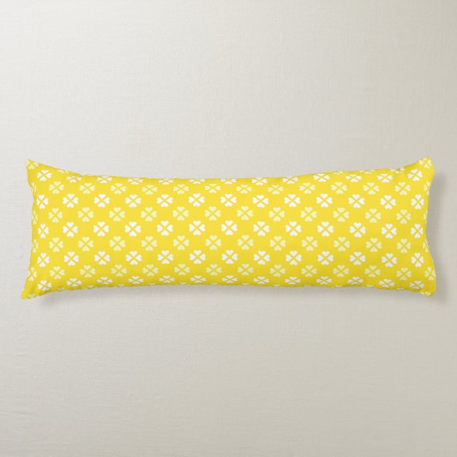 Lucky clover body pillow (Front)