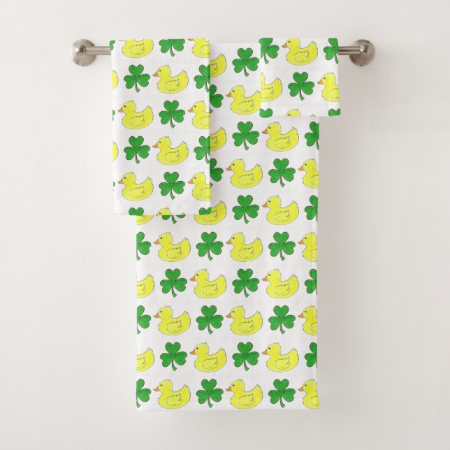 Lucky Duck Irish Shamrock Clover Rubber Ducky Bath Towel Set (Insitu)
