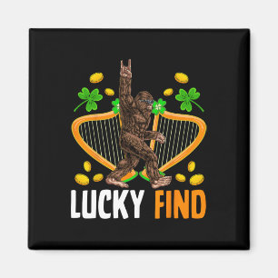 Lucky Find Bigfoot Happy St Patricks Day Shirt Fun Magnet