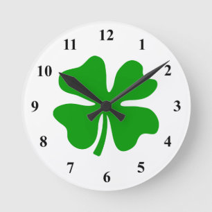 Lucky four leaf clover   St Patty's Day Round Clock