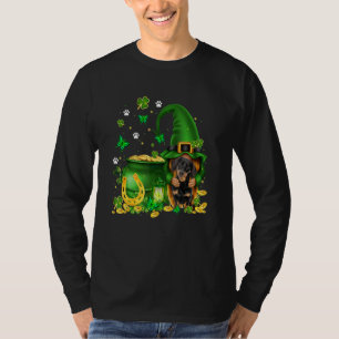 Lucky Gnome U2013 Gnome Hug Dachshund Dog St Patri T-Shirt