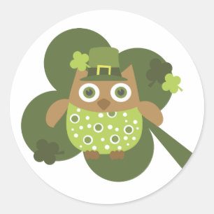 Lucky Owl Classic Round Sticker