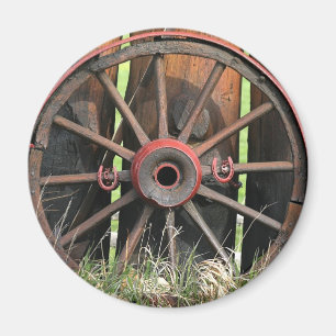 Lucky wagon wheel magnet