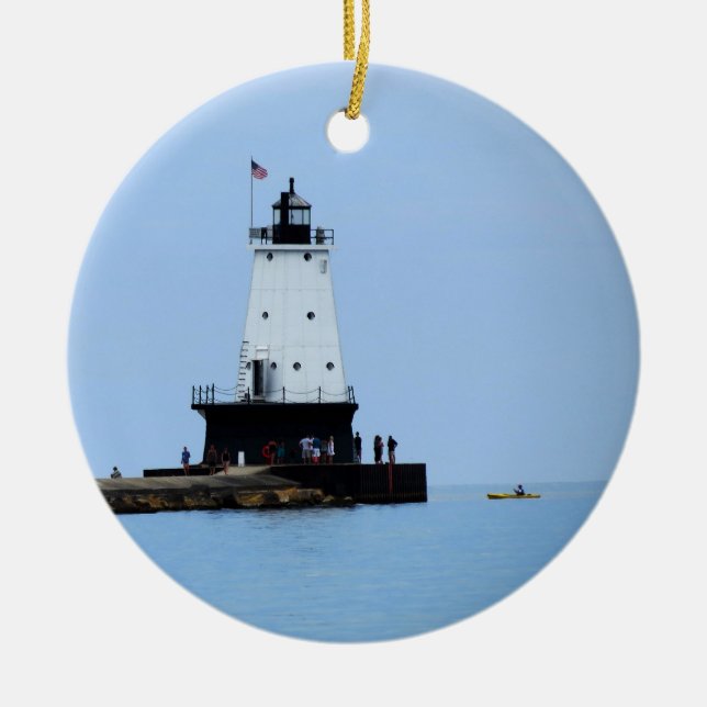 Ludington Municipal Lighthouse Ornament (Front)