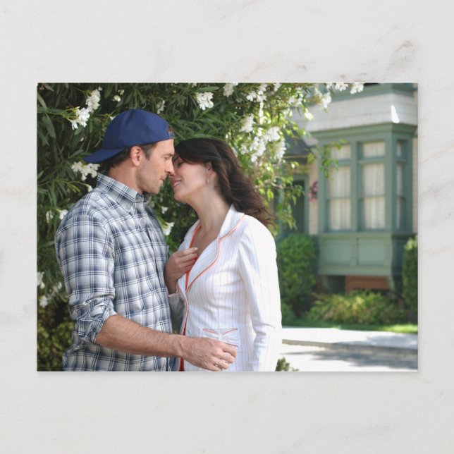 Luke and Lorelai Kiss Postcard (Front)
