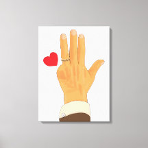 Lula's left hand and a heart