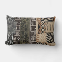 lumbar pillow with ethnic design