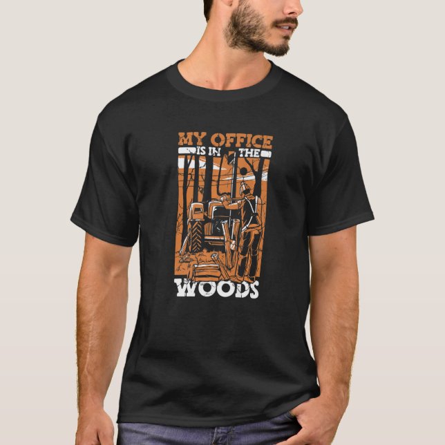 Lumberjack Woodworker Axe Chainsaw T-Shirt (Front)