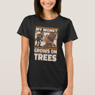 Lumberjack Woodworker Axe Chainsaw T-Shirt