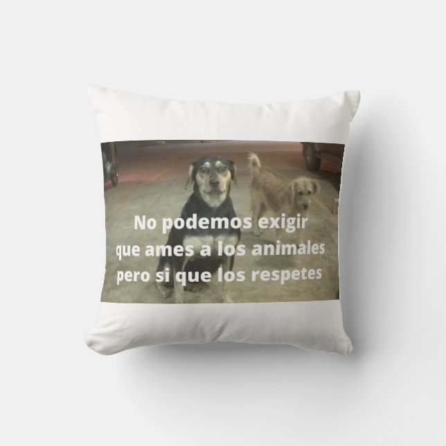 Lunch regarding los animales cushion (Front)