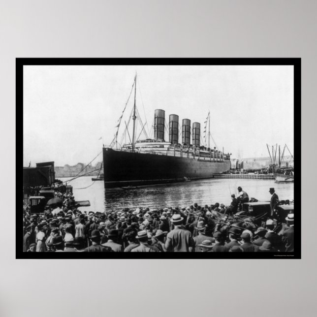 Lusitania Spectators 1907 Poster (Front)