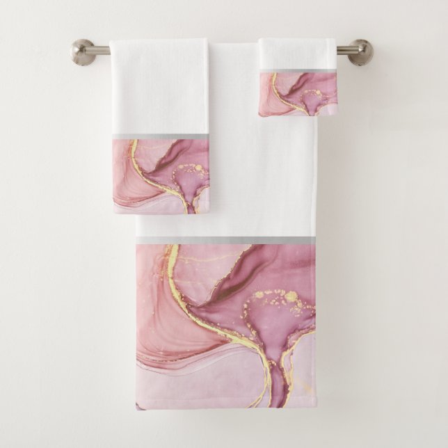 LUXE PASTEL WHITE MARBLE SILVER BATHROOM TOWEL SET (Insitu)