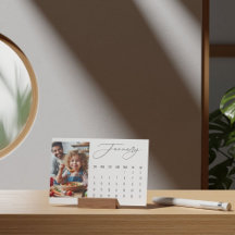 Luxe Script Easel Calendar January 2026