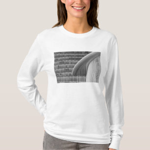 Luxembourg, Luxembourg City, Kirchberg Plateau. T-Shirt
