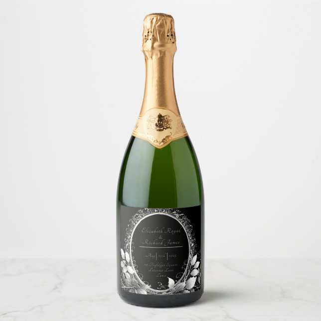 Luxurious black and gold wedding theme Elegant Sparkling Wine Label (Front)