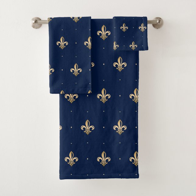 Luxurious Gold Fleur de Lis Navy Bath Towel Set (Insitu)