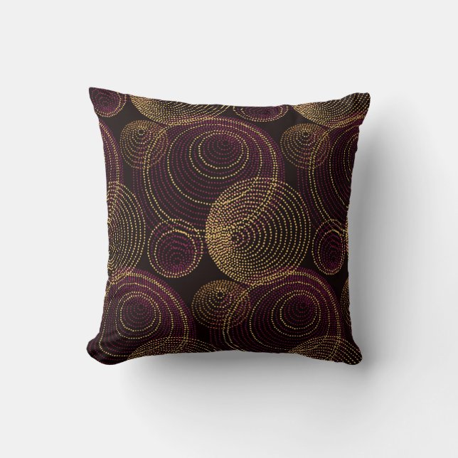 Luxurious Gold Geometric Print Cushion (Front)
