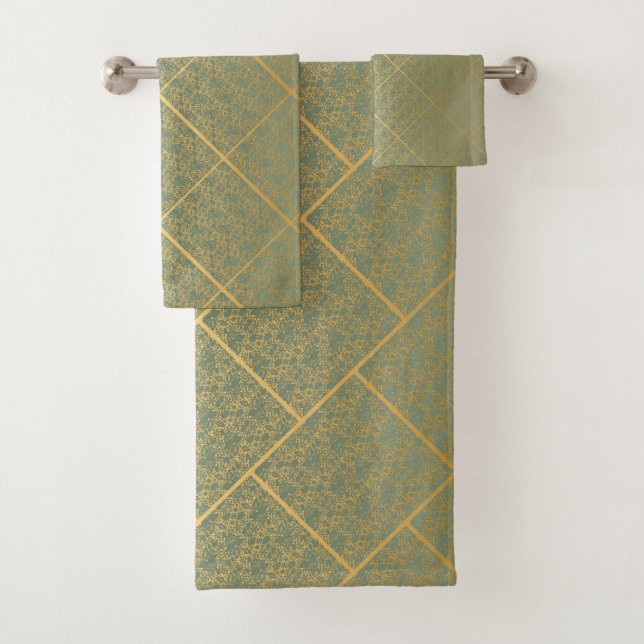 LUXURIOUS LACE GREEN GOLD HAMPTON TOWEL SET (Insitu)