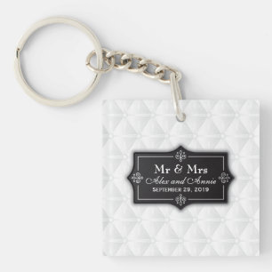 Luxurious Personalised Wedding Keychain