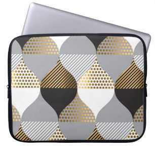 Luxury geometric: black, gold pattern laptop sleeve