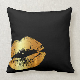 Luxury golden kiss on black throw pillow