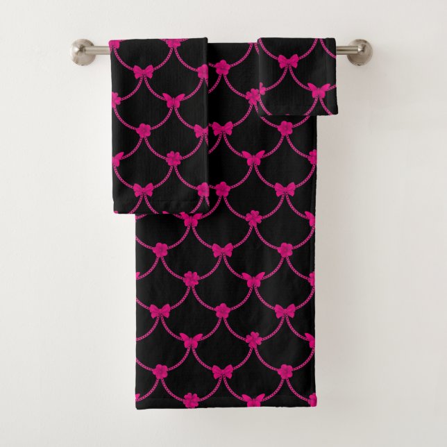 Luxury Modern Pink Natural Floral Butterfly Bath Towel Set (Insitu)