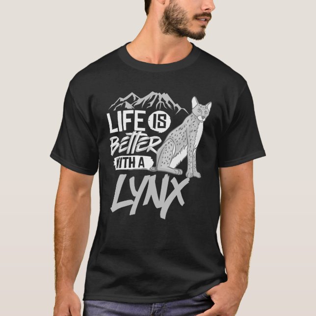 Lynx Cat Animals Safari Bobcats Cute South Africa  T-Shirt (Front)