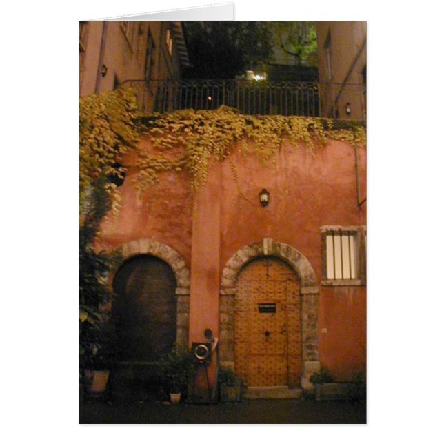 Lyon Courtyard (Front)