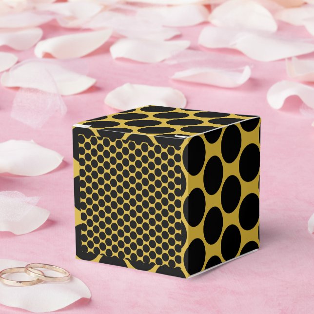 M Gold with Black Dot Style Take Classic 2x2x2 Favour Box (Wedding)