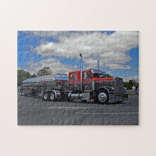M Nolt's Freightliner FLC Puzzle (Horizontal)