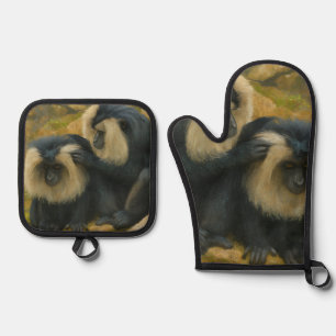 Macaque Bond – Grooming Ritual Oven Mitt & Pot Holder Set
